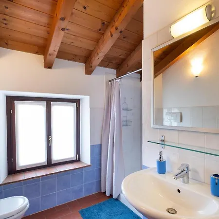 Appartement Corte Roveggia - Monolocale Picasso Verona