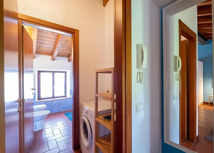 Corte Roveggia - Monolocale Picasso 아파트